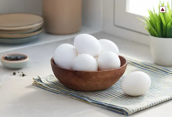 Classic White Eggs - Pack of 6